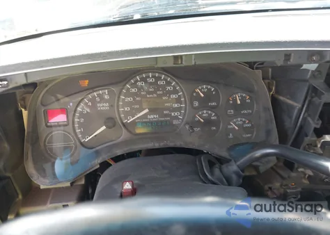 2002 Chevrolet Silverado 1500 Ls from USA, damaged, VIN 2GCEC19T221164230